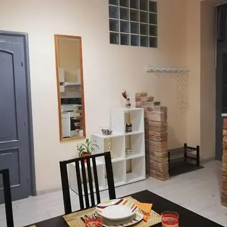 Heroes' Place Apartamento *