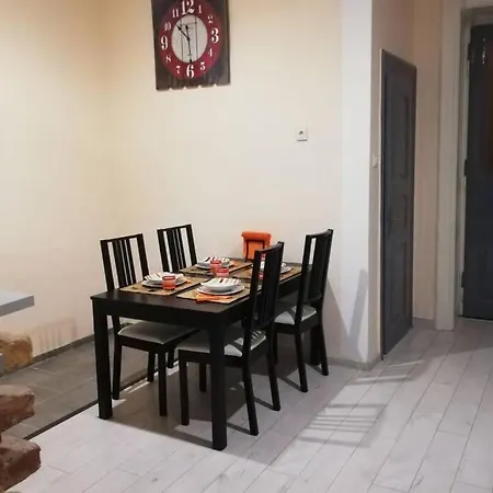 Heroes' Place Apartamento Budapest